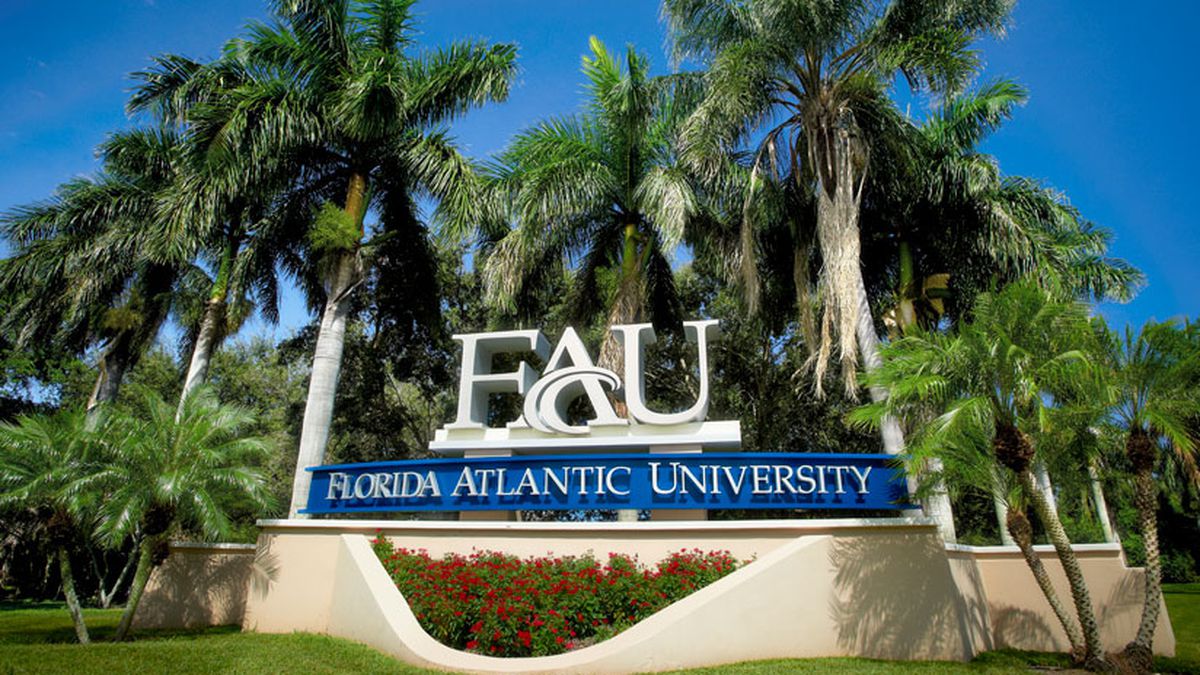 Class of 2024: Full-ride scholarship available for first-generation college students at FAU