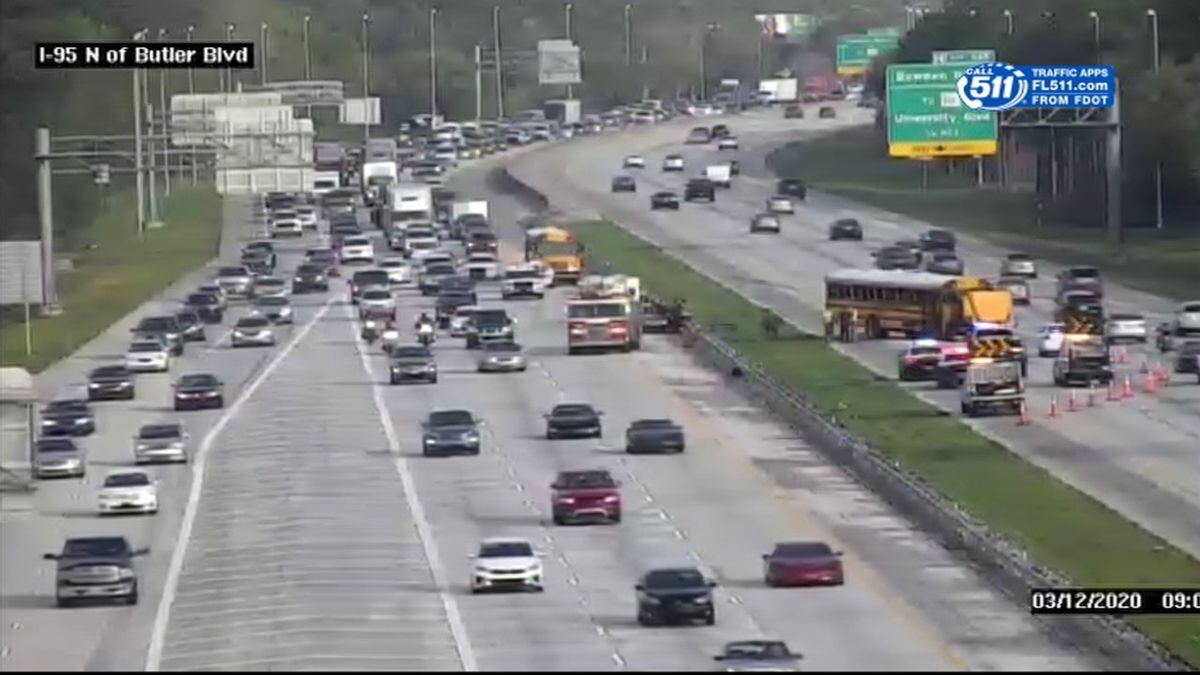 School bus involved in crash on I95 in Jacksonville